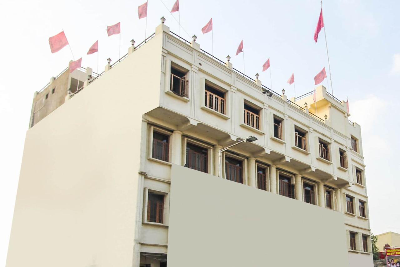 Oyo 7343 Al Shareef Palace Hyderabad Luaran gambar