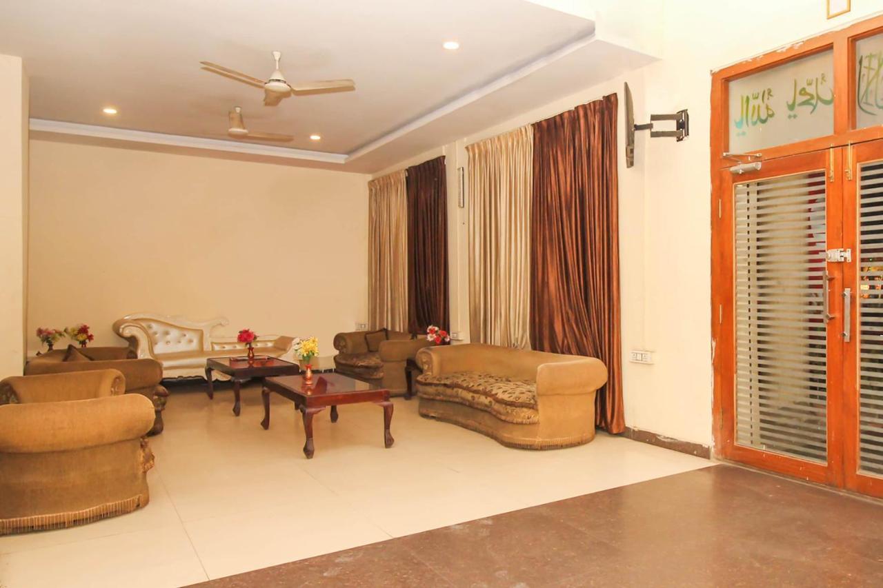 Oyo 7343 Al Shareef Palace Hyderabad Luaran gambar