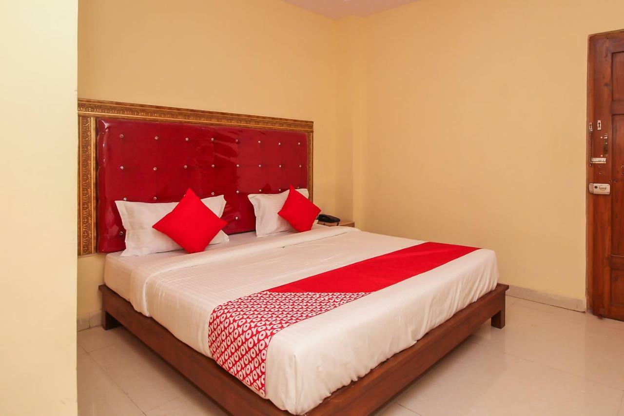 Oyo 7343 Al Shareef Palace Hyderabad Luaran gambar